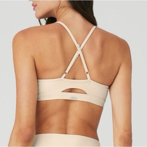 NWT - Alo Yoga Airlift intrigue bra size Small / Macadamia - Picture 2 of 6